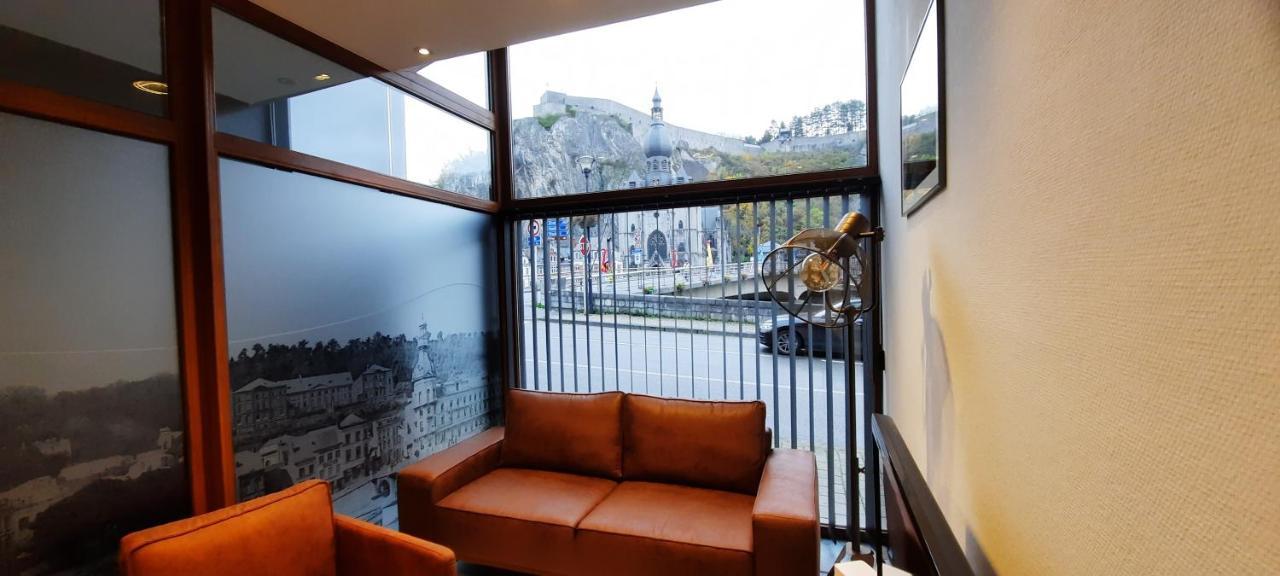 Nez Sur La Croisette. Dinant Exterior foto